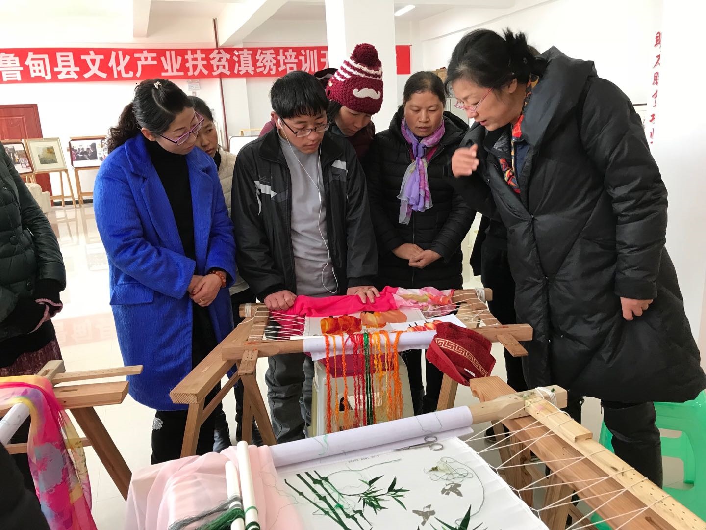项目9—滇绣扶贫技术培训.jpg