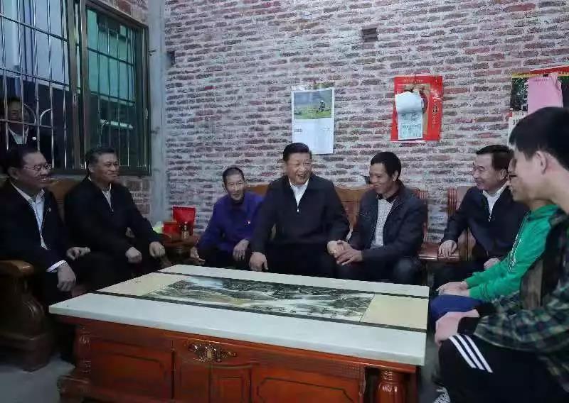 习近平：高举新时代改革开放旗帜 把改革开放不断推向深入3.jpg