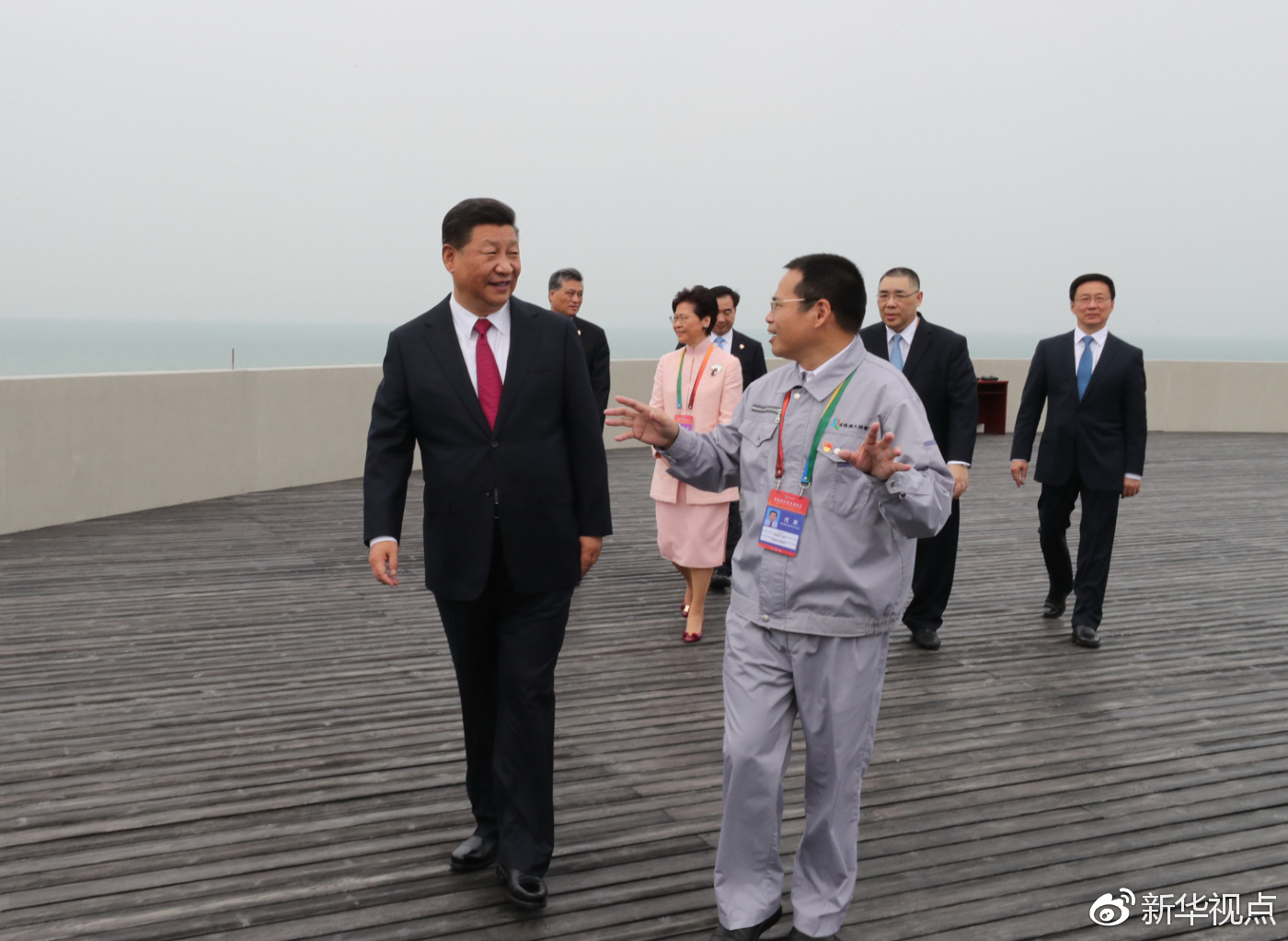 /ueditor/image/2018/10/26/a09eefe03b7ff72d77588c5a157ff6ce.jpg 时隔6年再赴广东,习近平总书记释放了这五点重要信号4.jpg