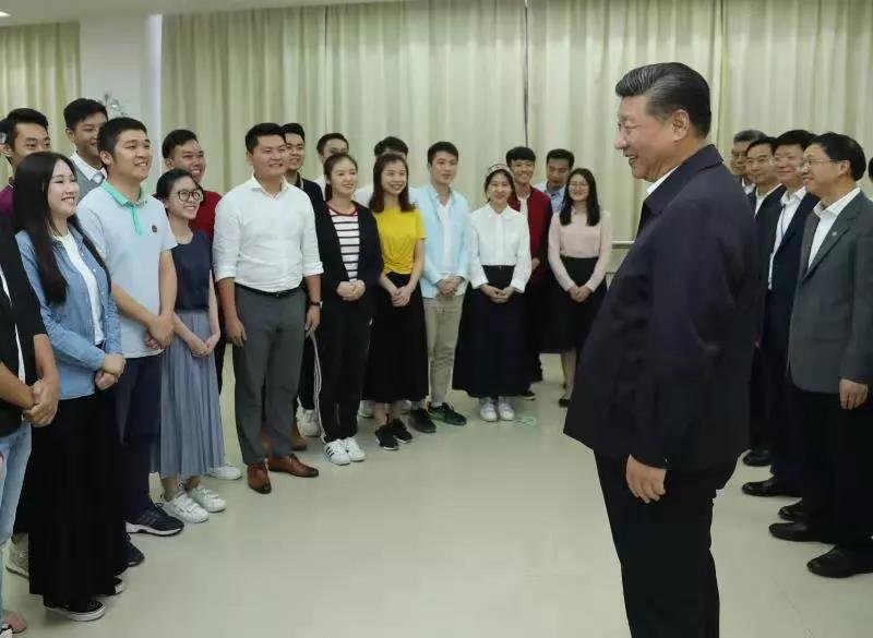 习近平：高举新时代改革开放旗帜 把改革开放不断推向深入6.jpg