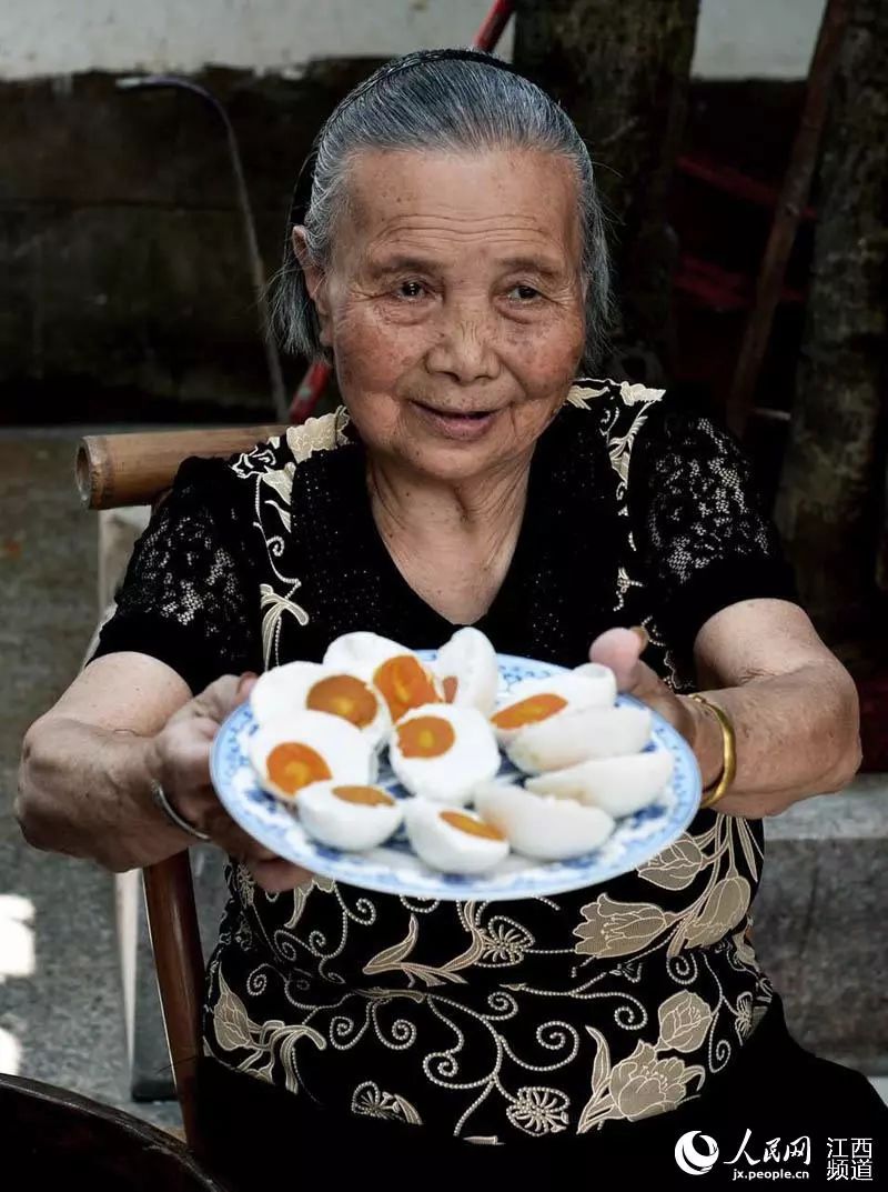 贫困县3.jpg