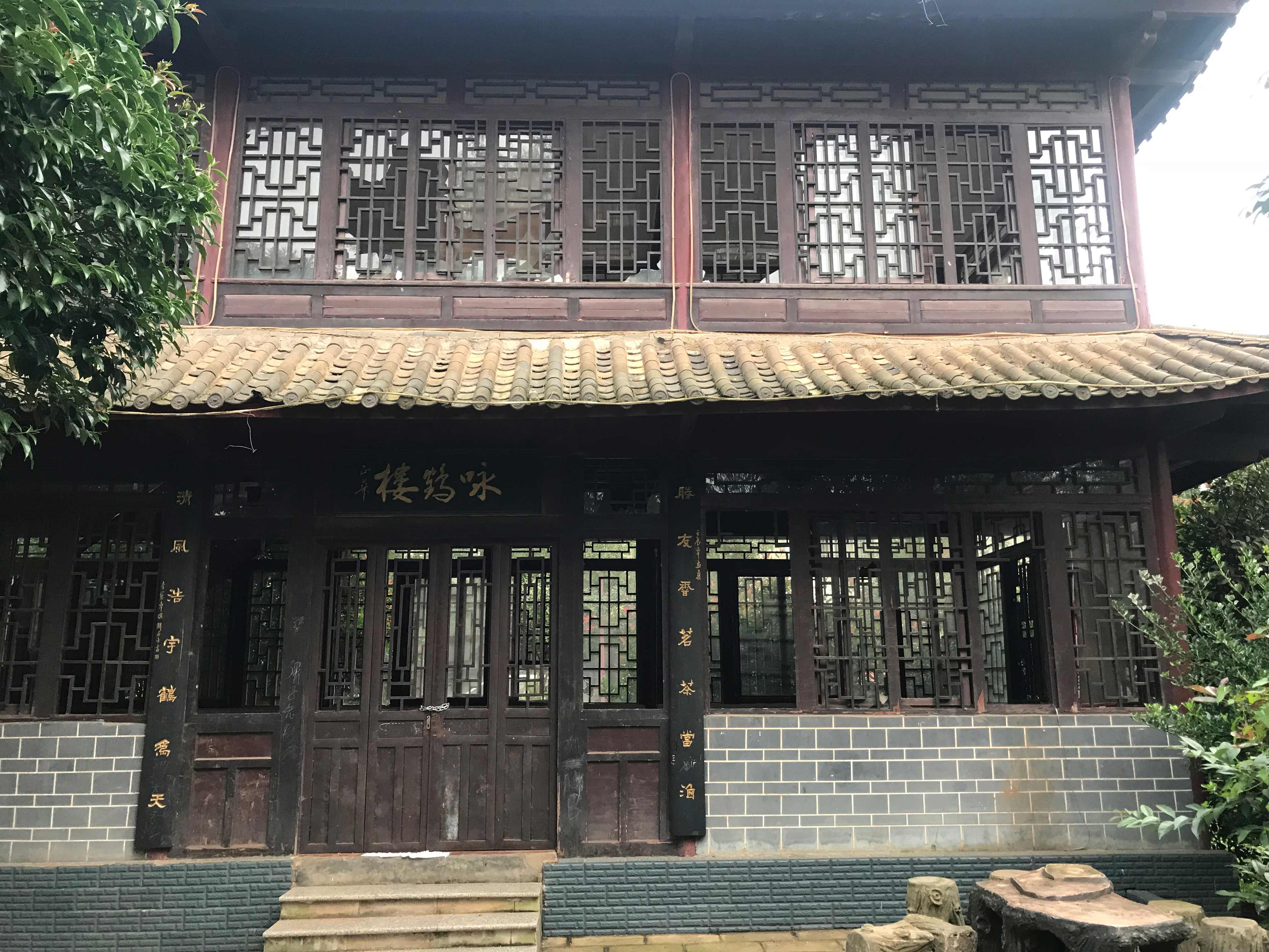 项目30—新街社区预改造的图书室（可覆盖7000余人）.jpg