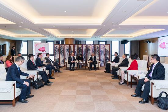 中国宋庆龄基金会阿斯利康爱心基金启动.jpg