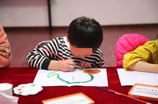 中国儿童少年基金会“告白行动”快乐课堂在京开课1.jpg