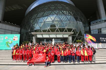 “一带一路·手拉手”十国少年中国行牵手上海学子5.jpg