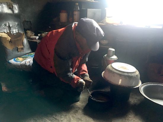 中国残疾人福利基金会“集善扶贫健康行”麻风救助项目在云南启动3.jpg