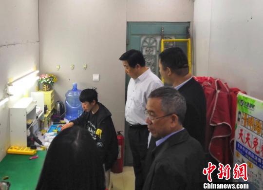 山西残疾男子自主创业 助400余名残疾人就业.jpg