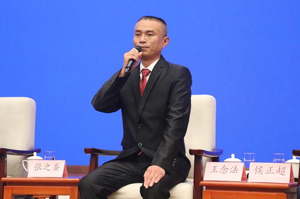 国新办举行应急管理系统先进典型代表与中外记者见面会4.jpg
