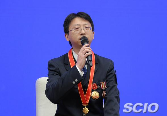 国新办举行应急管理系统先进典型代表与中外记者见面会3.jpg